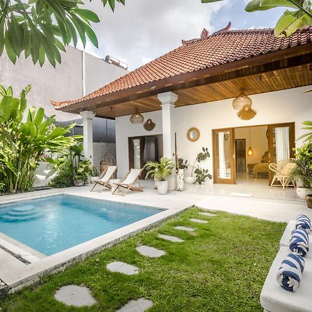 Villa Deba I By Bali Villa Solutions Seminyak  Luaran gambar